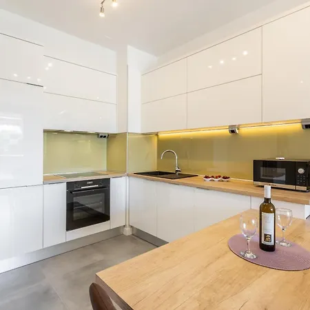 Ema 3 Appartement *